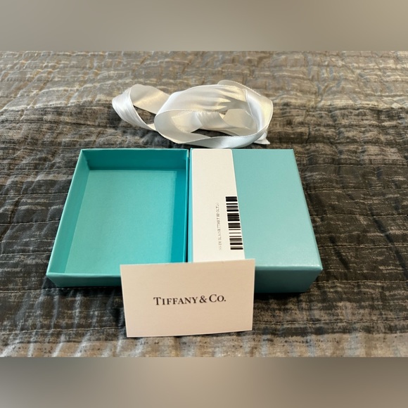 Tiffany’s Box - Picture 10 of 16